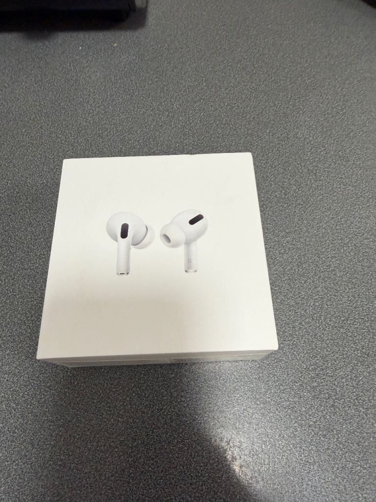 Apple AirPods 