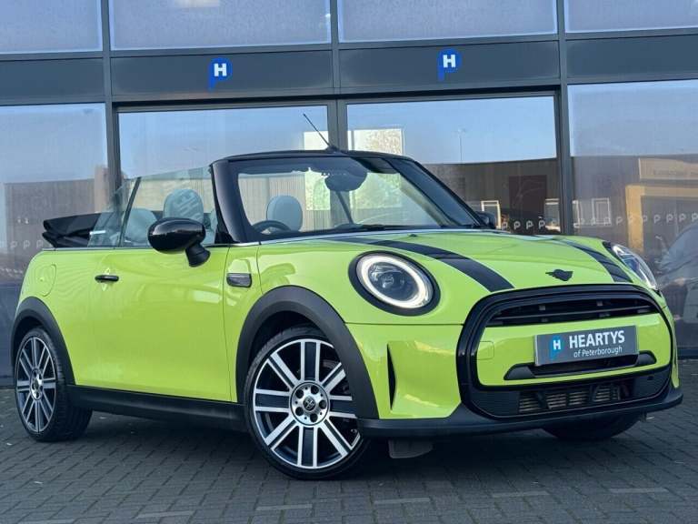 2021 MINI Convertible 1.5 Cooper Exclusive Convertible 2dr Petrol Steptronic Euro 6 (s/s) (136 ps...