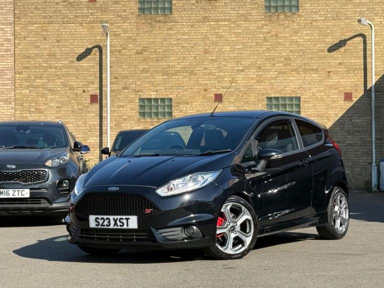 2017 Ford Fiesta 1.6 EcoBoost ST-3 3dr HATCHBACK PETROL Manual