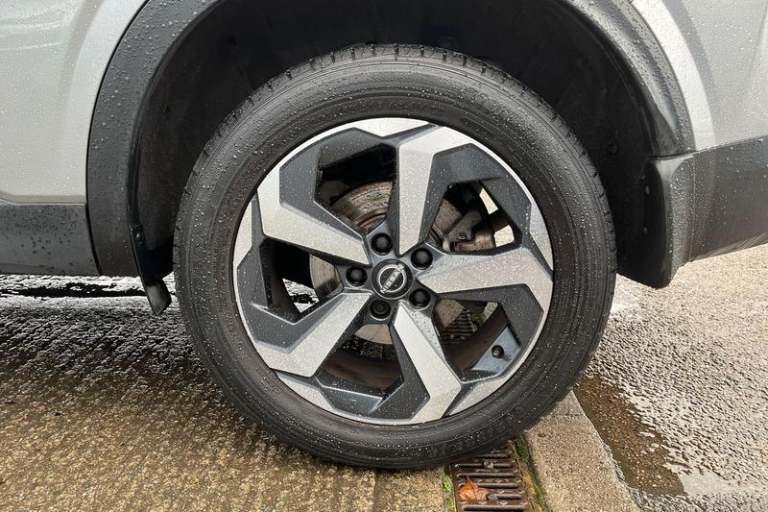 2023 Nissan Qashqai 1.3 DiG-T MH 158 N-Connecta 5dr Xtronic Semi-Auto Hatchback Petrol Manual