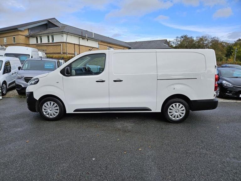 2022 Vauxhall Vivaro Turbo D 2900 Dynamic L2H1 Euro 6 2022 Panel Van Diesel Manual