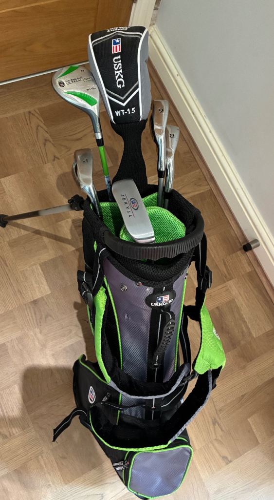US Kids 57 Ultra-Light Golf Club Set With Stand Bag 