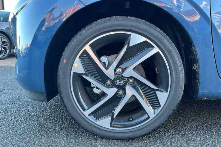 2025 Hyundai i10 1.2 [79] Premium 5dr Auto [Nav] HATCHBACK PETROL Automatic