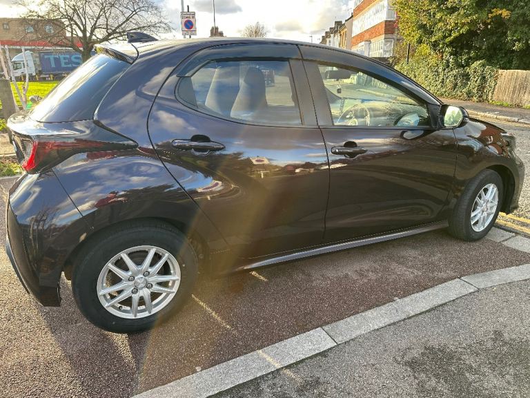 TOYOTA YARIS Hybrid 2020