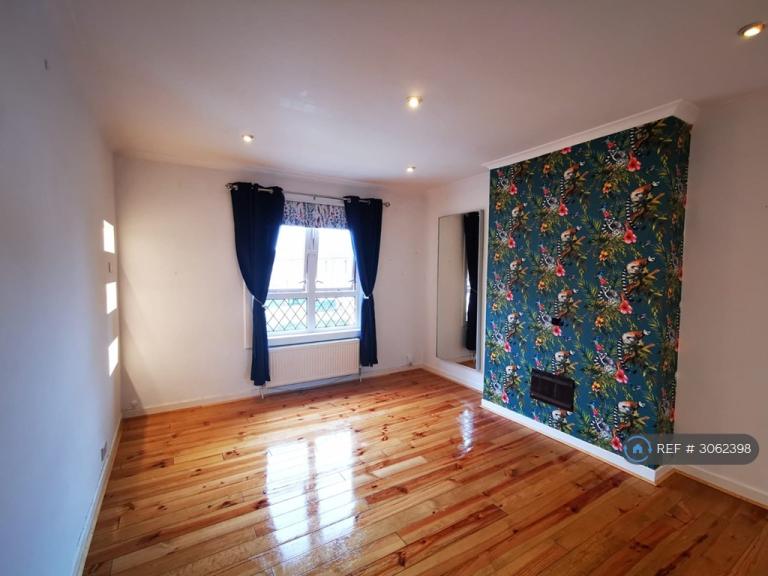 2 bedroom flat in Langlands Avenue, Glasgow, G51 (2 bed) (#3062398)