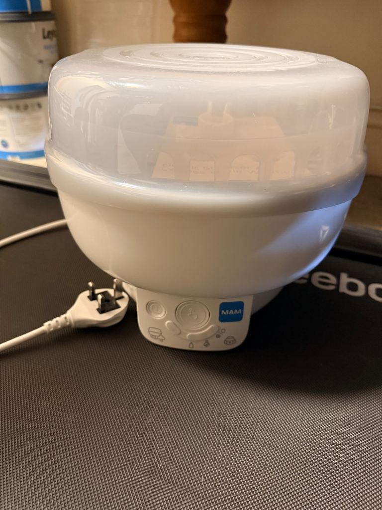 MAM electric steriliser