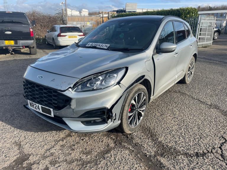 2024 FORD KUGA ST-LINE X EDITION PLUG IN AUTO 24 REG accident damaged salvage
