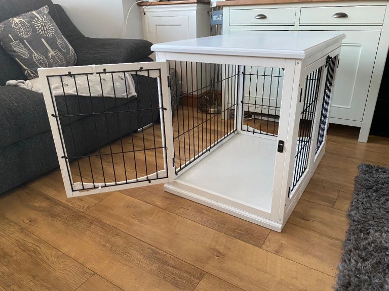 Dog cage 