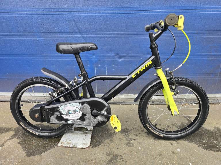 Kids first bike BTWIN DARK HERO 500 Age 4-6, 100-120cm Wheels 16" Frame 9"