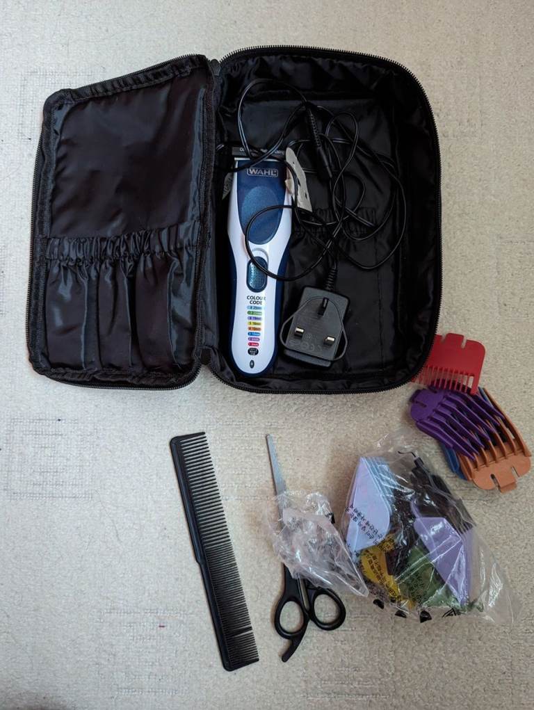 WAHL Colour Pro Cordless Clippers with Colour Coded Guide Combs with scissors, comb and pouch