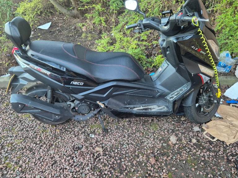 Neco, ALEXONE, 2022, 125 (cc)