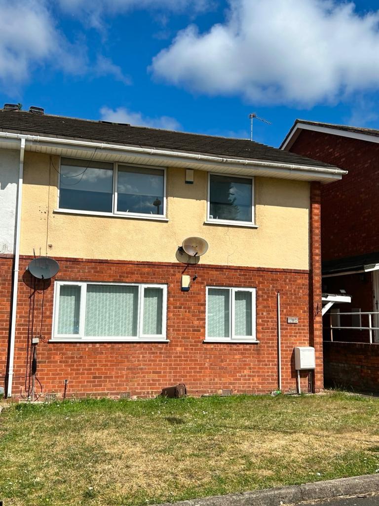 2 bed Ground Floor Maisonette Erdington, Birmingham, B23 7HL