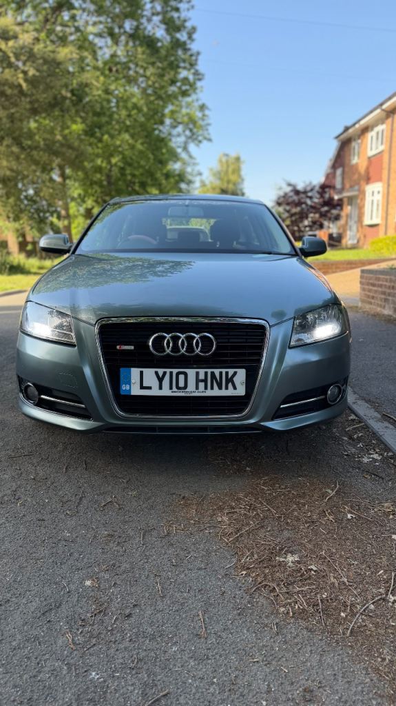 Audi, A3, Hatchback, 2010, Semi-Auto, 1595 (cc), 3 doors