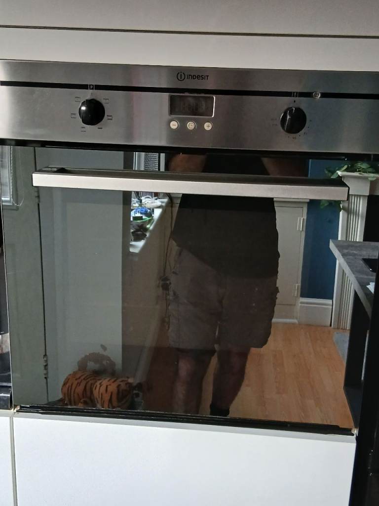 image for Indesit Single Oven 