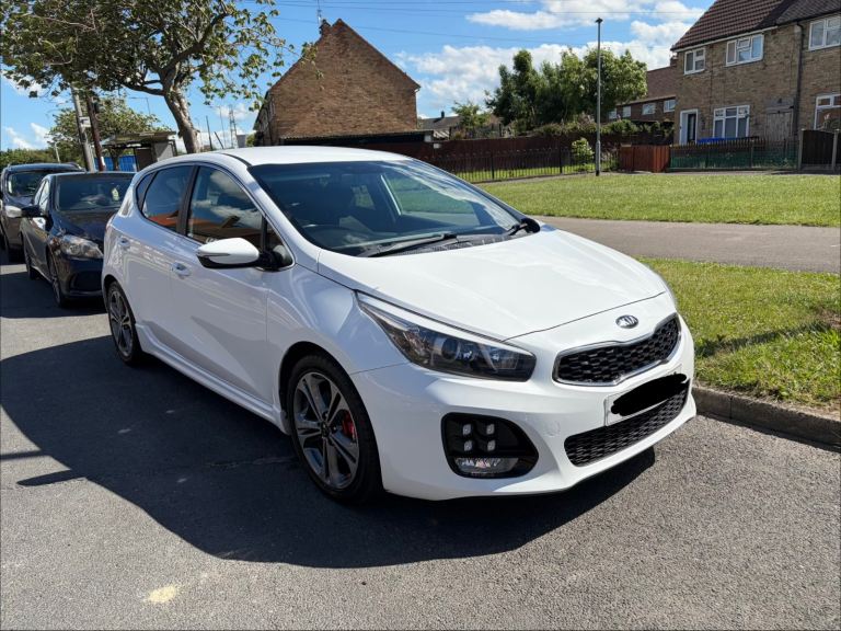 Kia, CEED, Hatchback, 2016, Manual, 1582 (cc), 5 doors