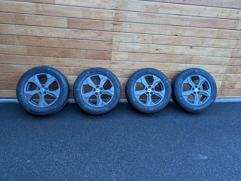 Mustang Mach E alloys and Continental tyres