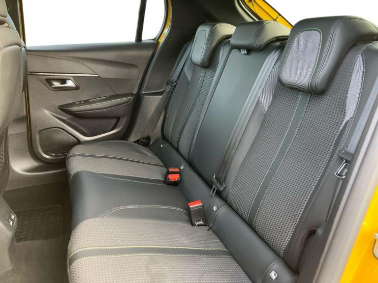 2023 Peugeot 208 1.2 PureTech 100 GT 5dr Hatchback PETROL Manual