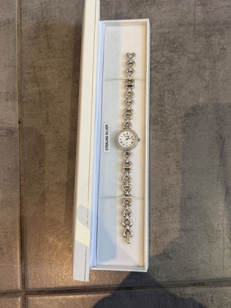 Jean Pierre of Switzerland Ladies Sterling Silver Watch New Battery Roman Dial