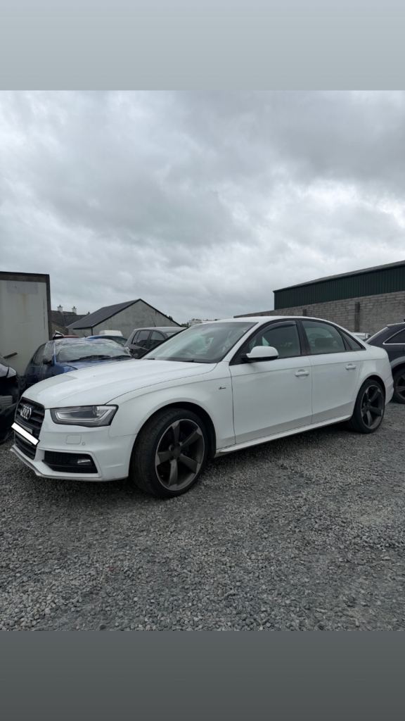 *BREAKING ONLY* 2013 Audi A4 B8.5 S-LINE 2.0TDI