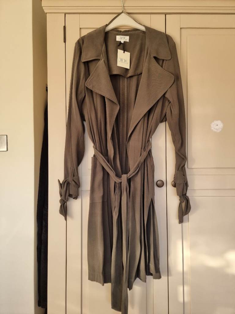 Nine by Savannah Miller Khaki Green Longline Mac Size 14 BNWT