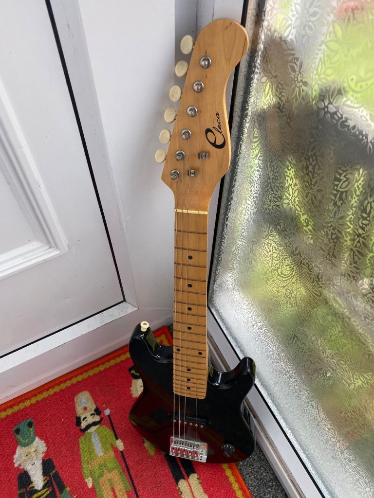 Jnr electric kids guitar