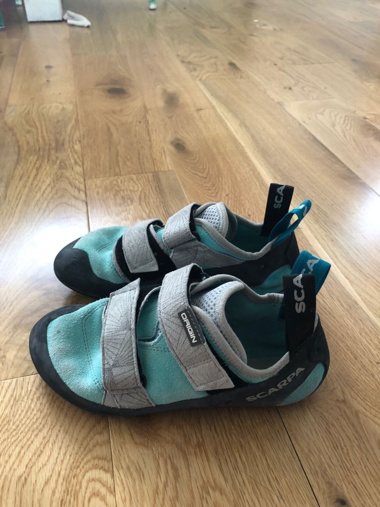 Rock climbing shoes size 4/5