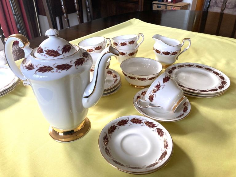 Paragon ‘Elegance’ Fine Bone China Coffee Service