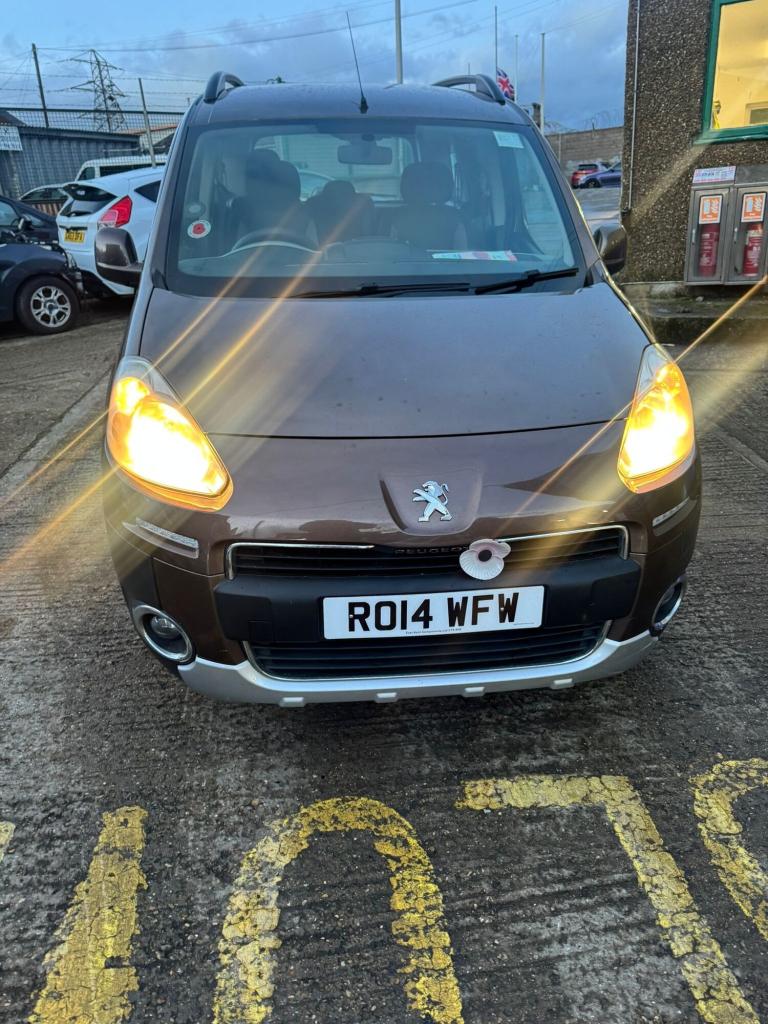 2014 Peugeot Partner Tepee 1.6 HDi 92 Outdoor 5dr MPV Diesel Manual