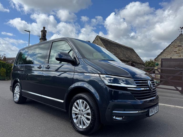 2020 Volkswagen Caravelle 2020 70 VOLKSWAGEN CARAVELLE 2.0 BiTDI EXECUTIVE DSG EURO 6 MPV Diesel ...