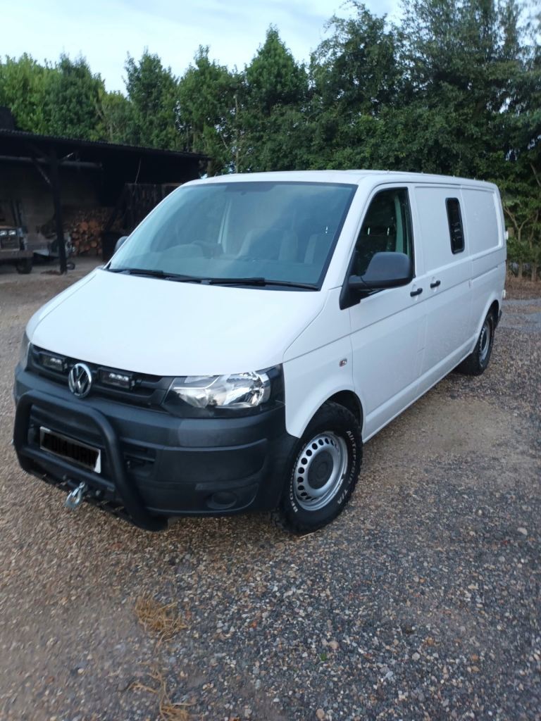 VOLKSWAGEN T5.1 CAMPER VAN
