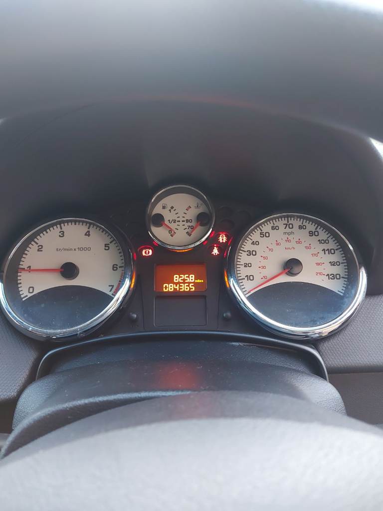 Peugeot, 207, Hatchback, 2010, Manual, 1360 (cc), 5 doors