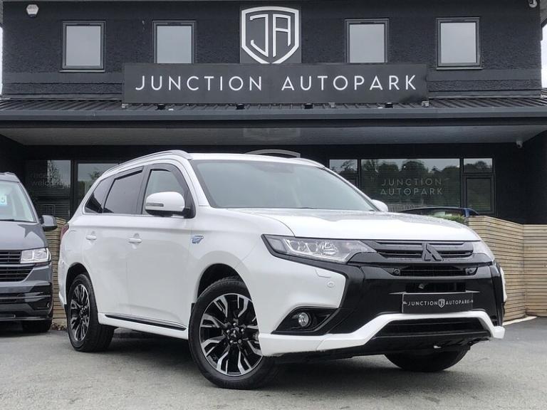 2017 Mitsubishi Outlander 2.0 PHEV GX4hs 5dr Auto ESTATE PETROL/ELECTRIC Automatic