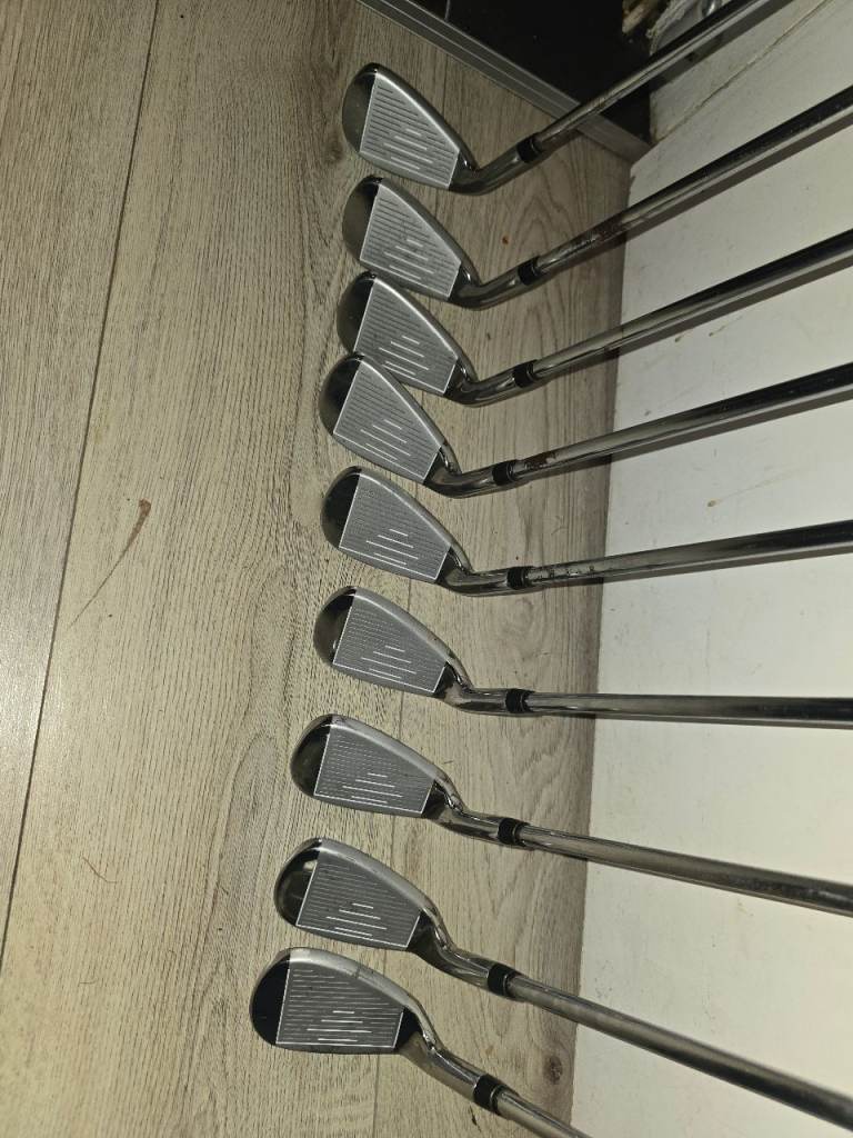 Ben Sayers M1 Iron Set (3-9 Iron + Pitching Wedge & Sand Wedge) – 9 ...