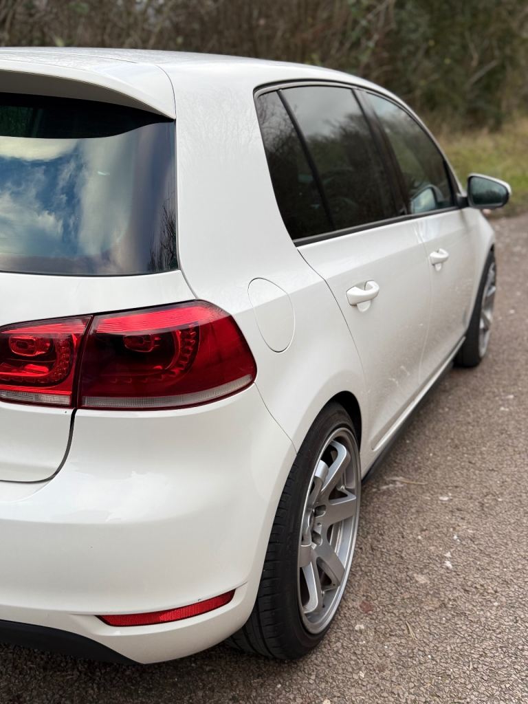 Volkswagen, GOLF, Hatchback, 2012, Manual, 1968 (cc), 5 doors
