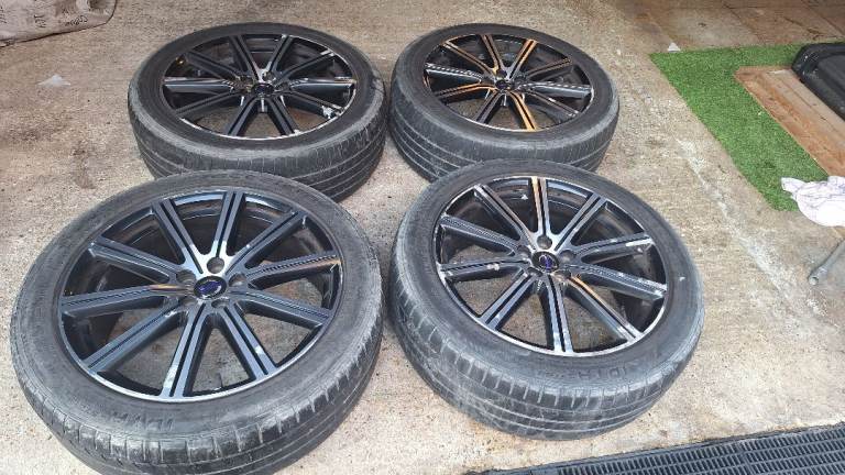 Volvo xc60 20" alloys wheels