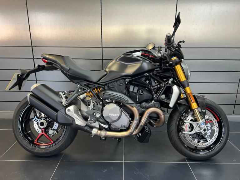 DUCATI MONSTER 1200 S