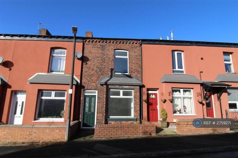 2 bedroom house in Stephenson Street, Horwich, Bolton, BL6 (2 bed) (#2759271)
