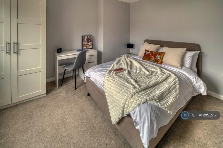 4 bedroom house in Marshfield Road, Bristol, BS16 (4 bed) (#2892917)