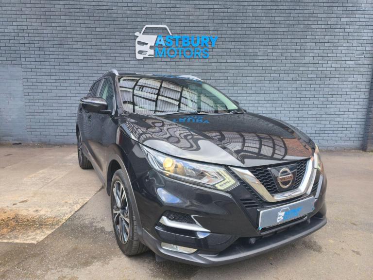 2017 Nissan Qashqai 1.2 DiG-T N-Connecta 5dr HATCHBACK PETROL Manual