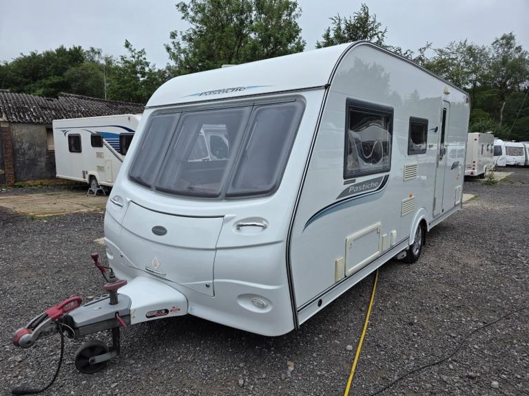 Coachman Pastiche 520/4 2010
