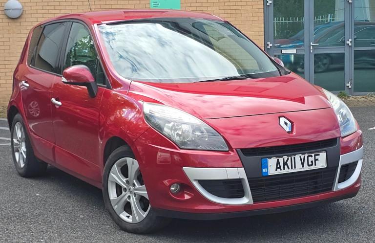 2011 Renault Scenic 1.5 dCi 110 Dynamique TomTom 5dr MPV Diesel Manual