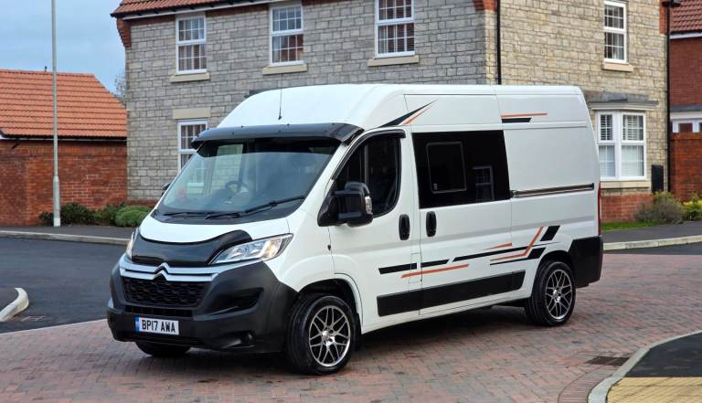Citroen Relay 2017 Campervan excellent condition. 