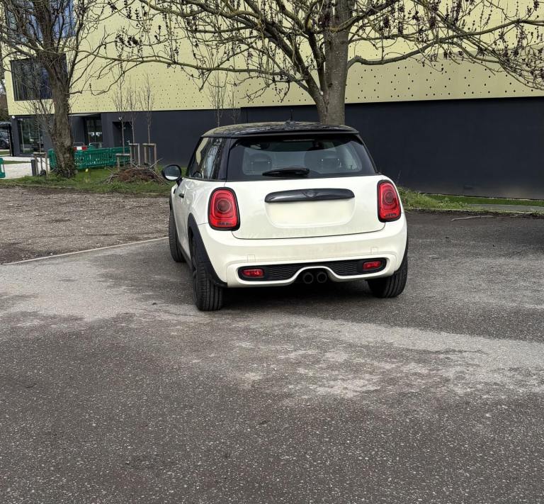 Mini, HATCHBACK, Hatchback, 2015, Manual, 1998 (cc), 3 doors