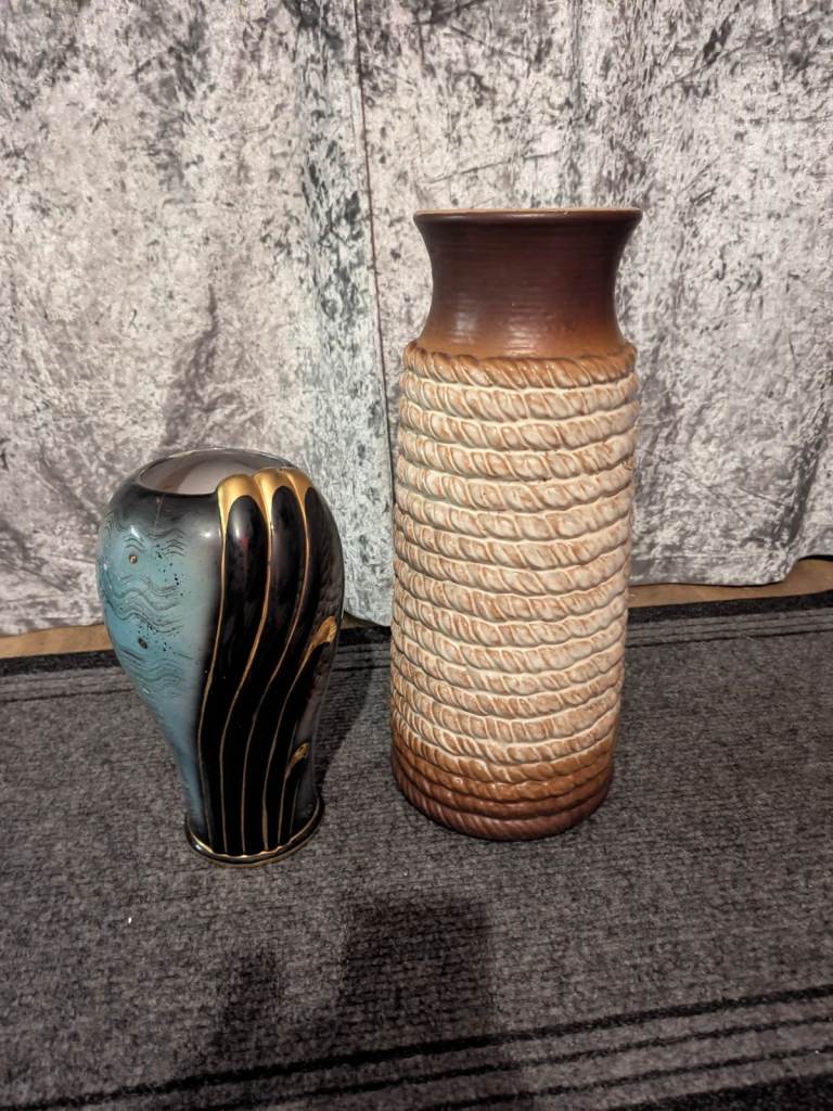 Pair of Decorative Ceramic Vases – Good Condition