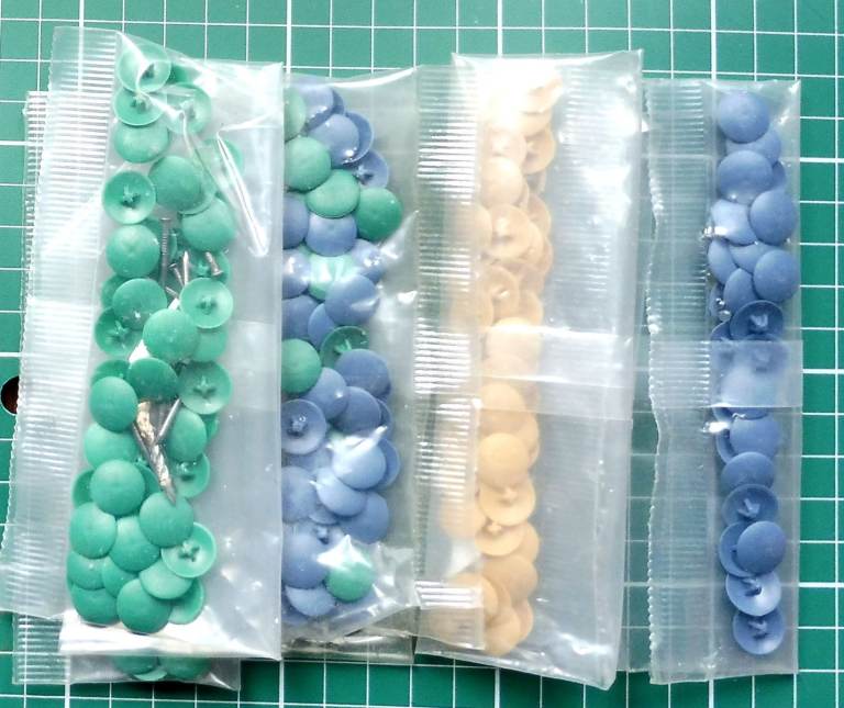 PACKS OF SCREW COVERS FOR KIT FURNITURE