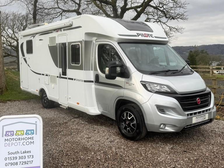 Pilote 746 Sensation 2.3l 2017 Manual Low-profile AL-KO Air Top air suspension