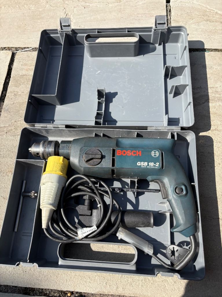 Bosch GSB 16-2 Impact Drill with Case – Good Condition