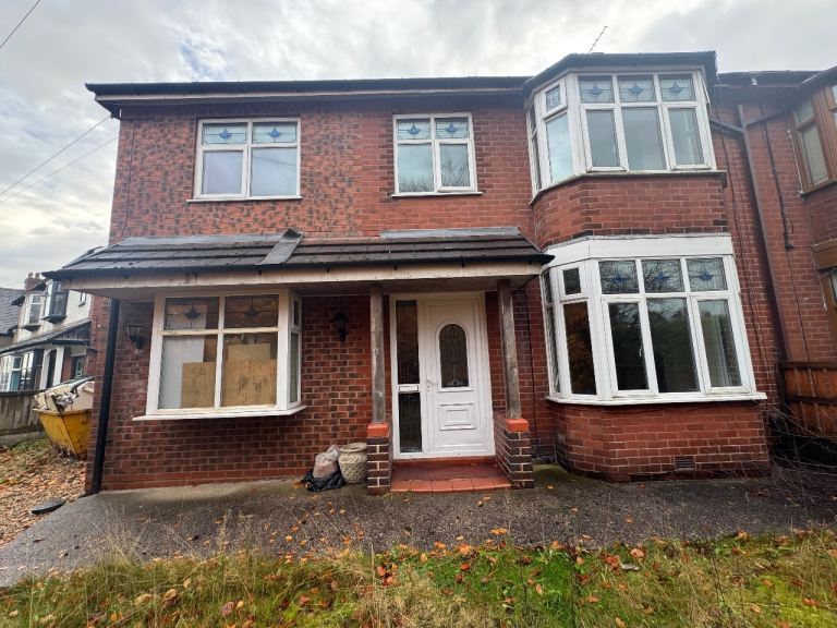 5 Bedroom house for rent in BL3 