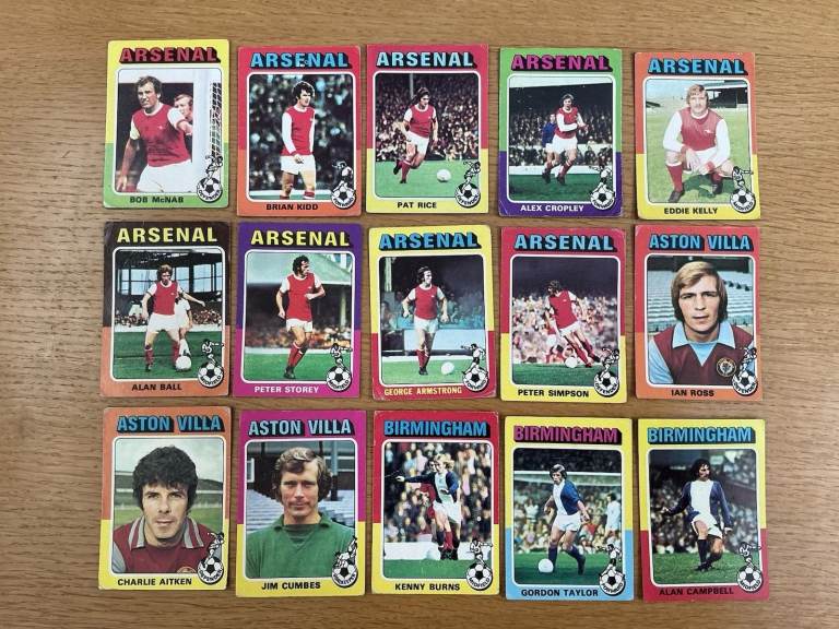 90 Topps English Football Cards 1975-1976 (Red/Grey Back) 1 of 2 listings