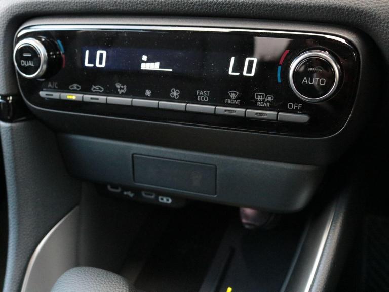 2025 Mazda Mazda2 HYBRID 1.5h Homura Hatchback 5dr Petrol Hybrid CVT Euro 6 (s/s) (116 ps) HATCHB...